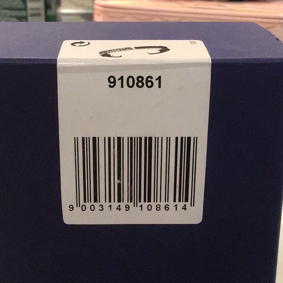 Swarovski Bangle - Picture 6 of 6